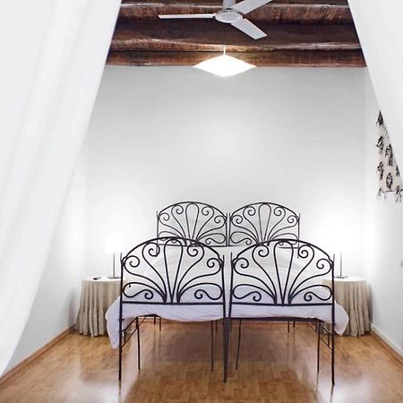 Appartamento Casa Toledo Neapel Exteriör bild